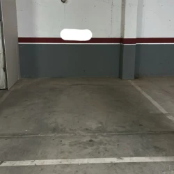 Plaza de garaje calle Santa fe esquina Club Vicar Goya 4